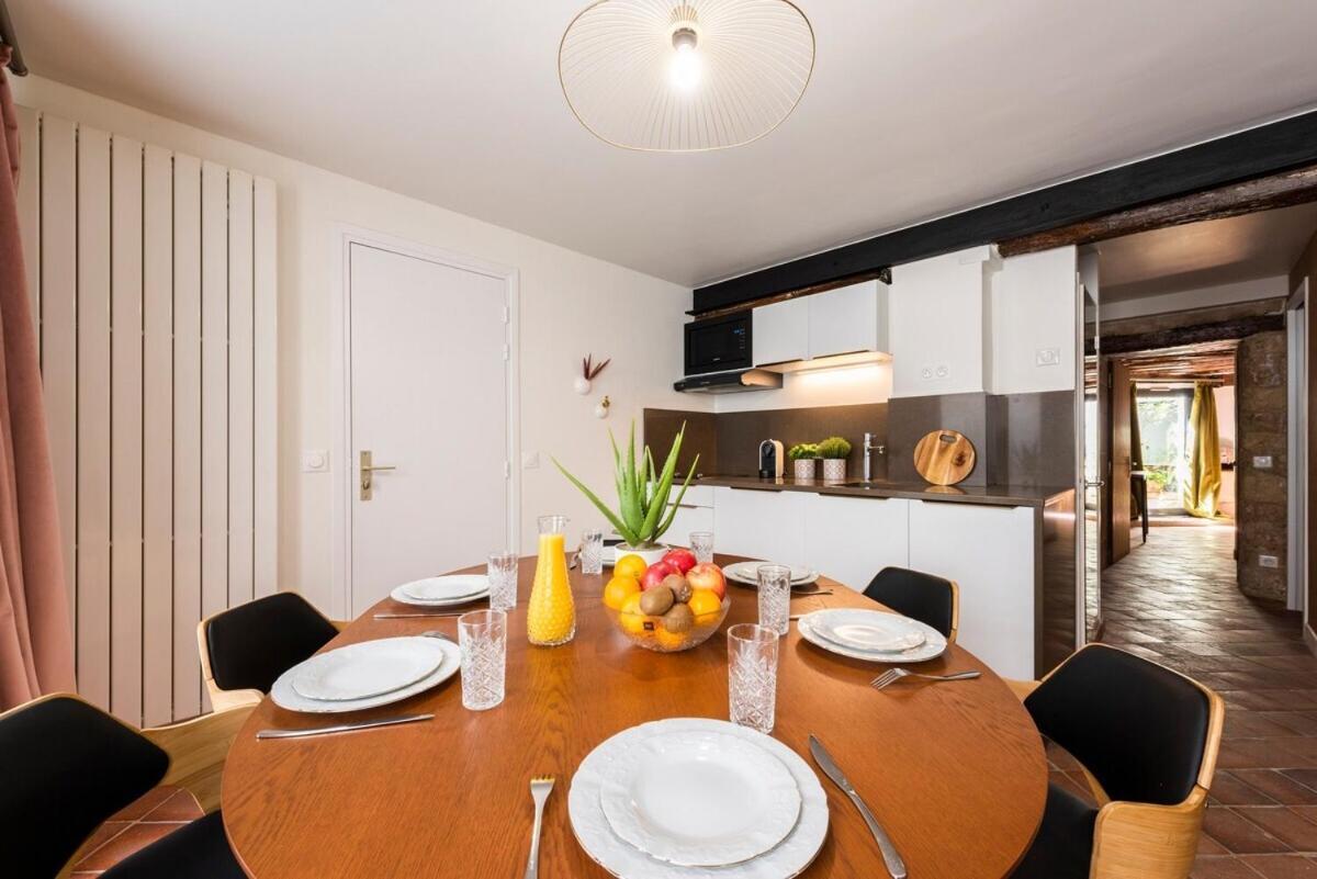 Charming Apartment - Marais Quarter - 6P - 2Bdr - Center Of Parigi Esterno foto